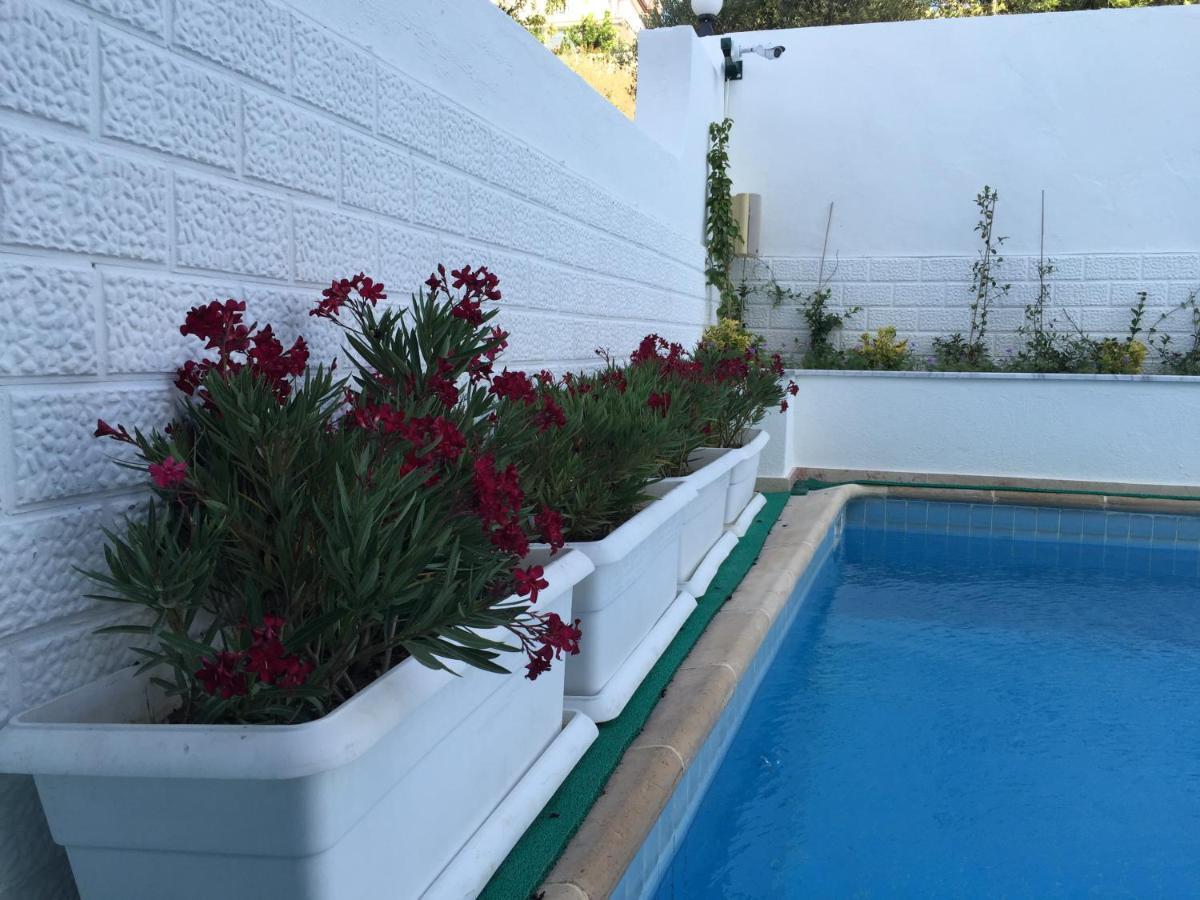 Cicek Apart Hotel Cesme Exterior photo