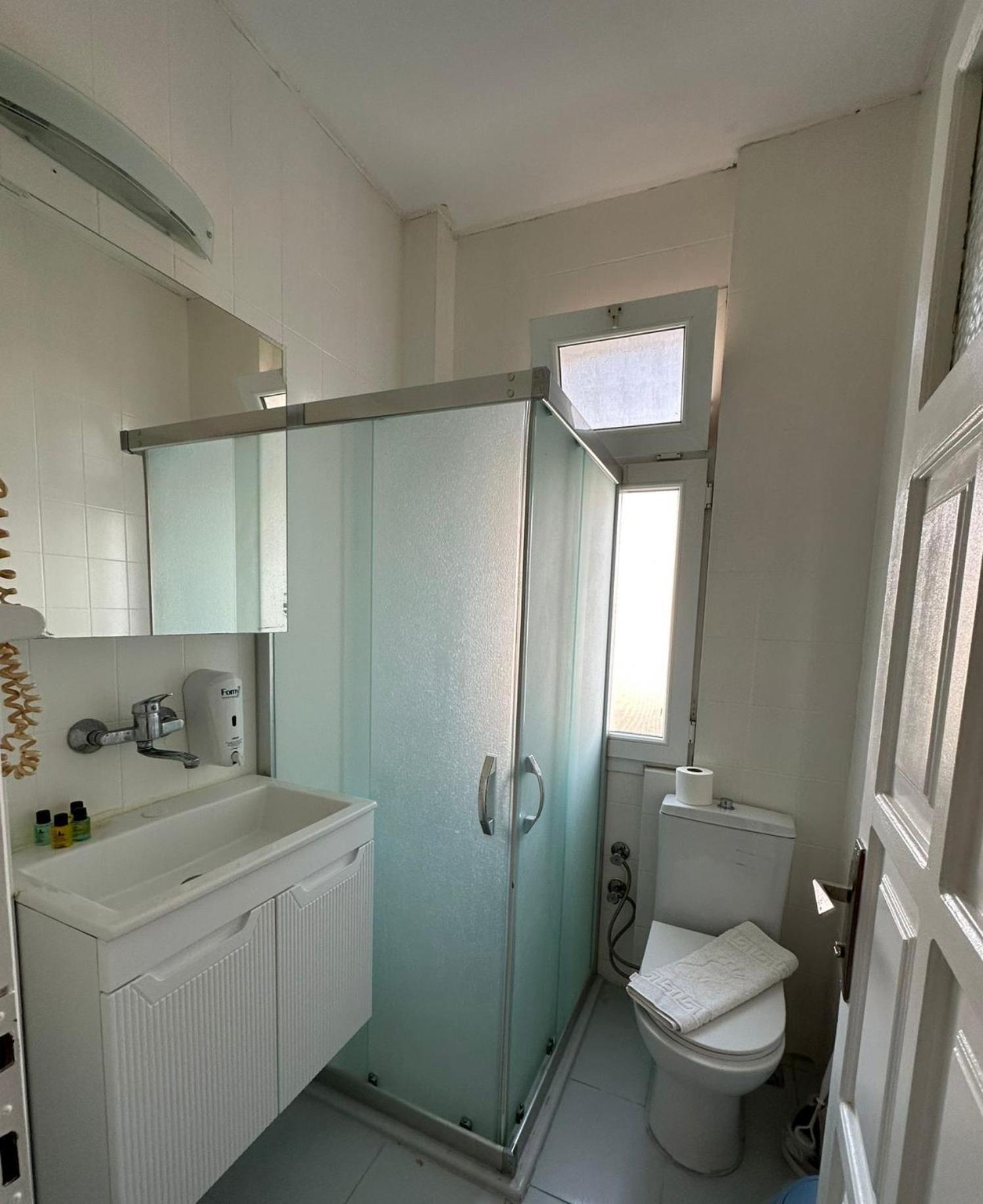 Cicek Apart Hotel Cesme Exterior photo